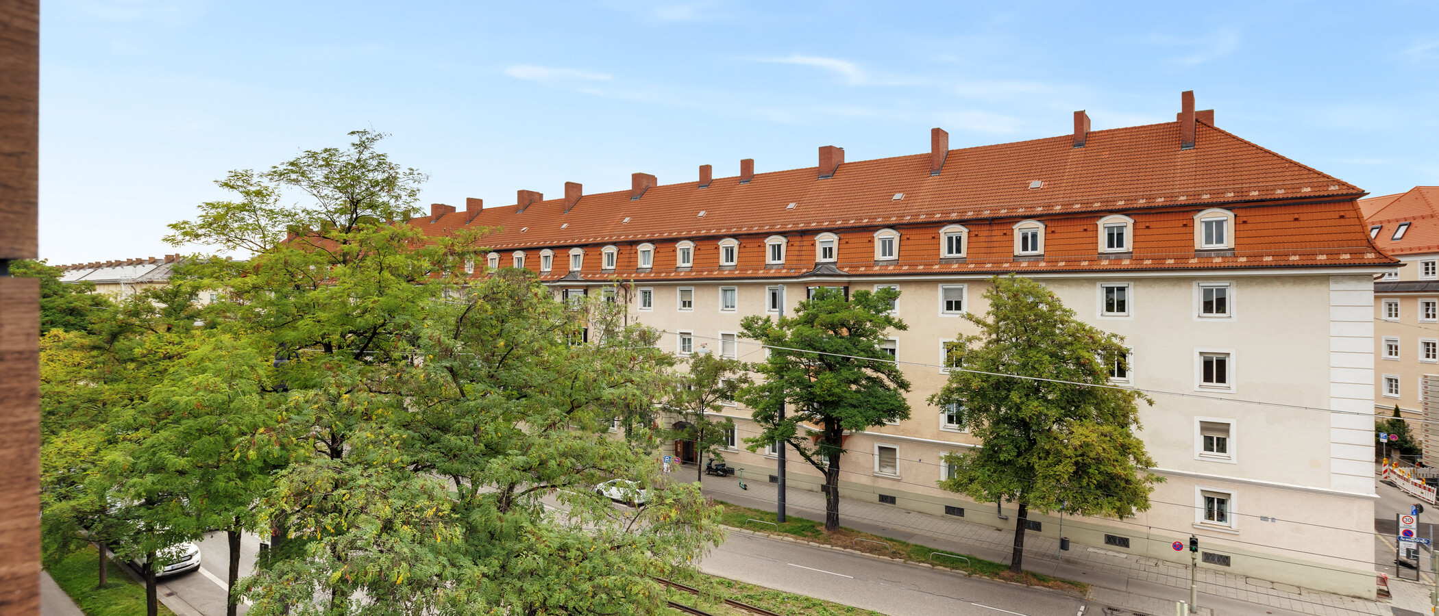 apartment München Neuhausen 02 view 15011