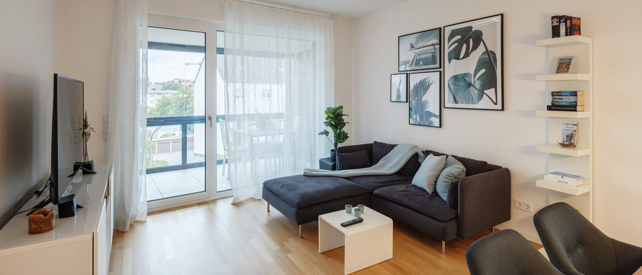 apartment München Neuhausen 02 living area 15011