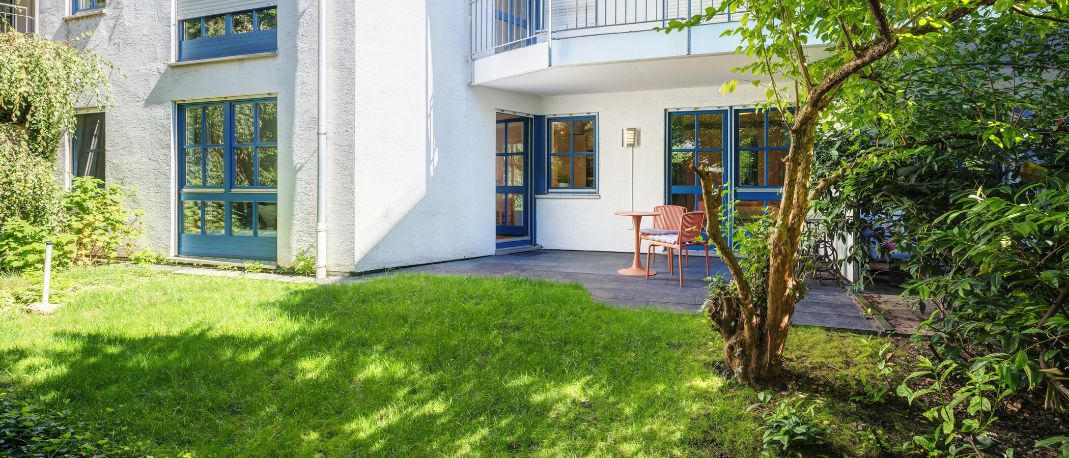 apartment with garden 	 München Gärtnerplatzviertel 03 garden 15016