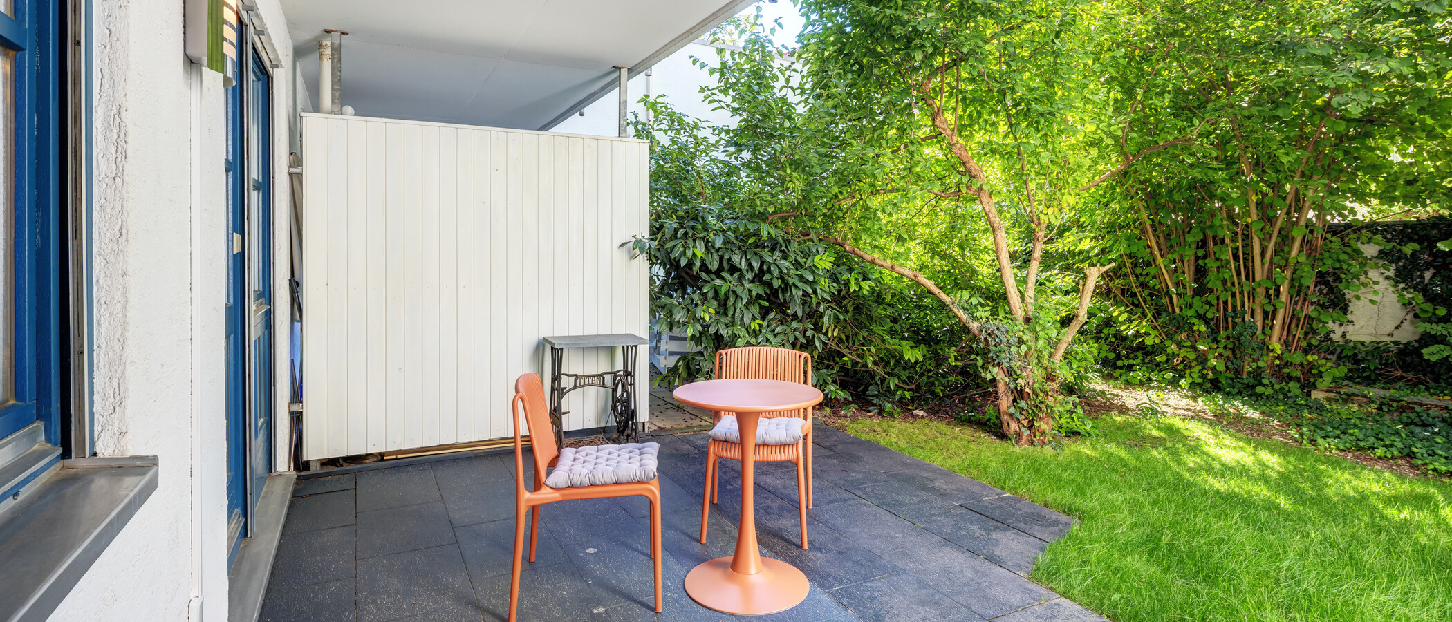 apartment with garden 	 München Gärtnerplatzviertel 01 terrace 15016