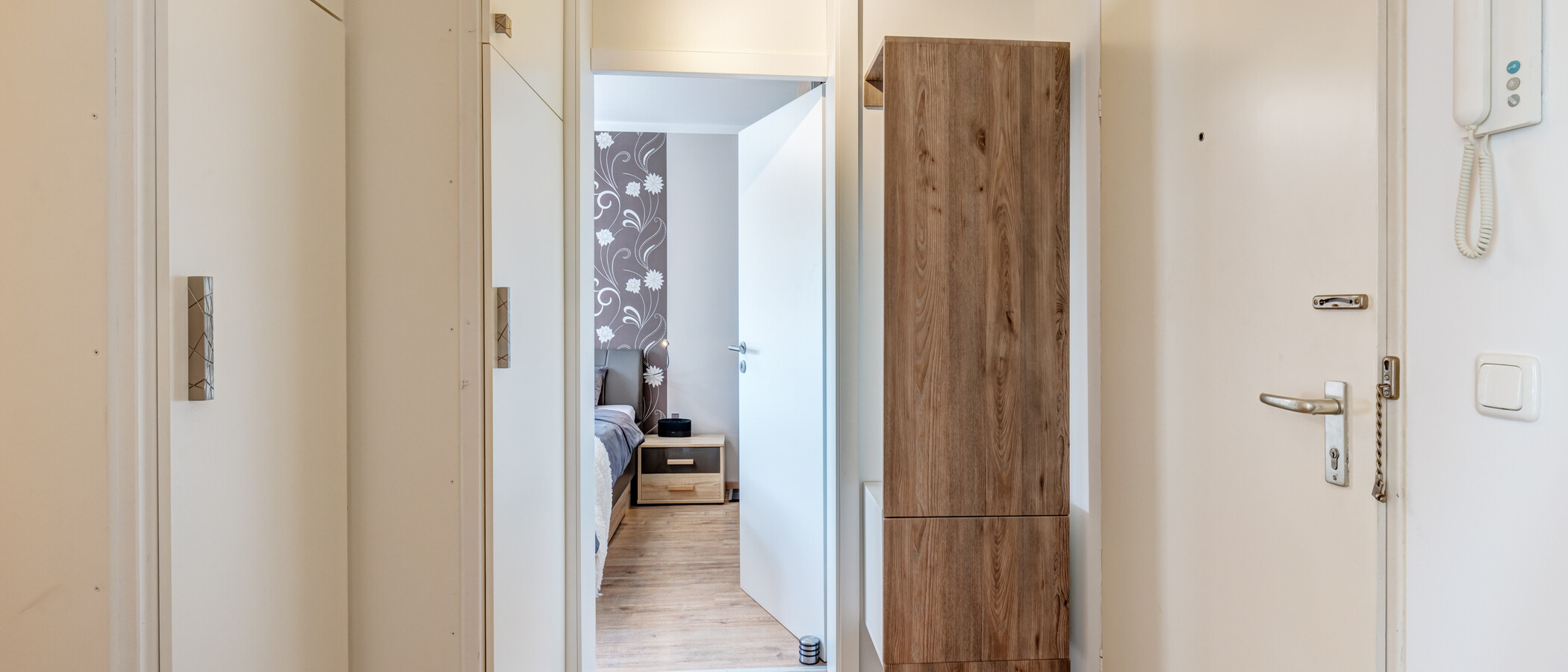 apartment München Neuperlach 02 hall 15020