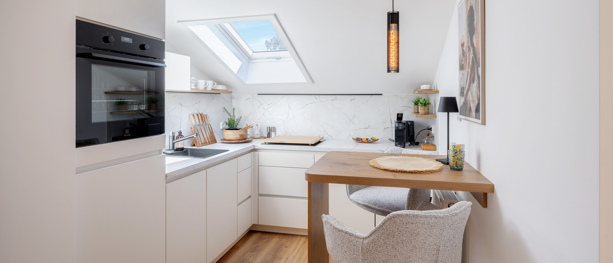 attic apartment Gmund am Tegernsee 01 kitchen 15021