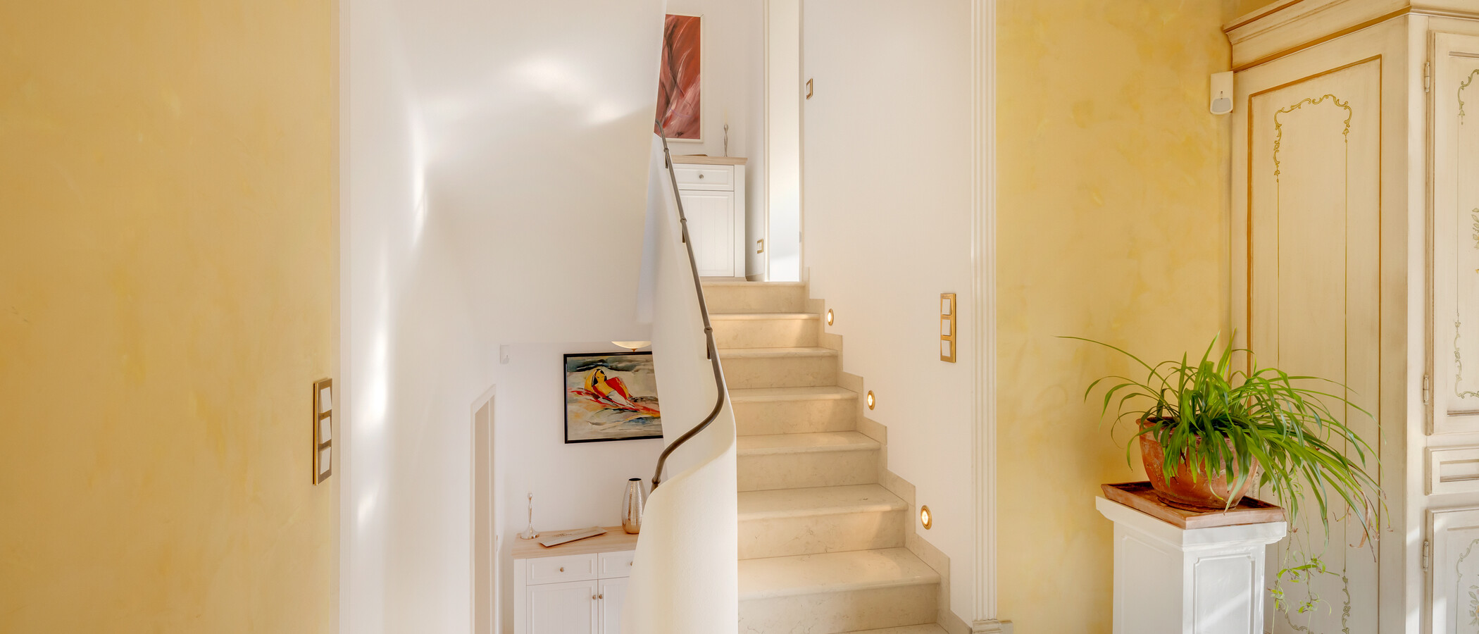 villa Grünwald 04 hall 15022