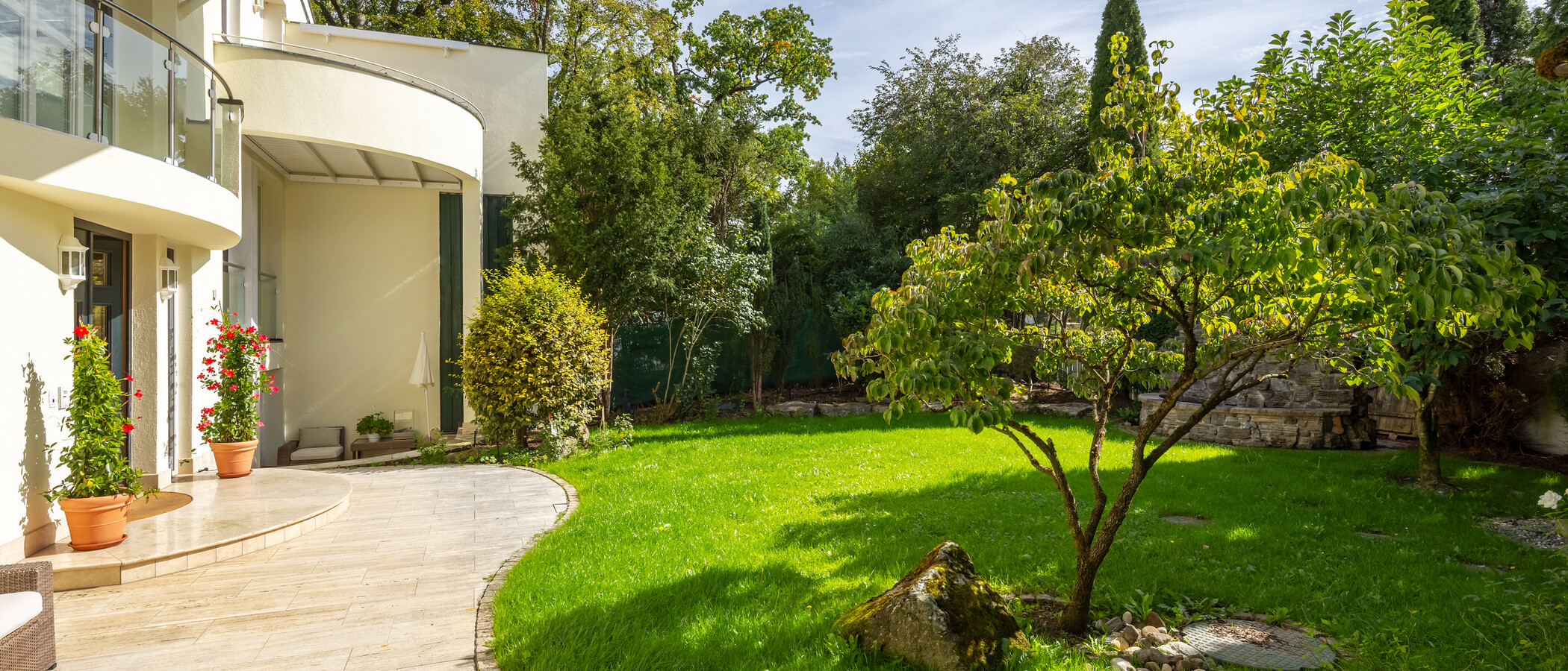 villa Grünwald 02 garden 15022