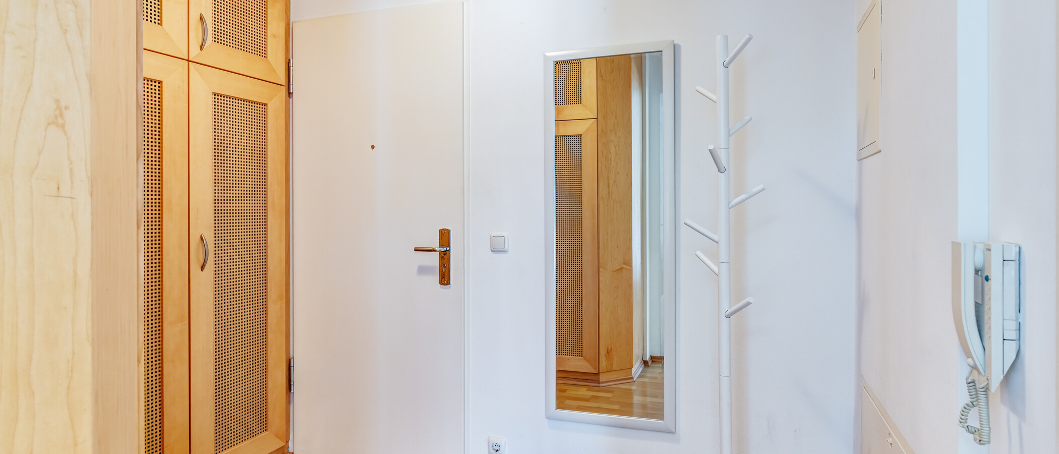 apartment München Maxvorstadt - Westen 01 hall 15027