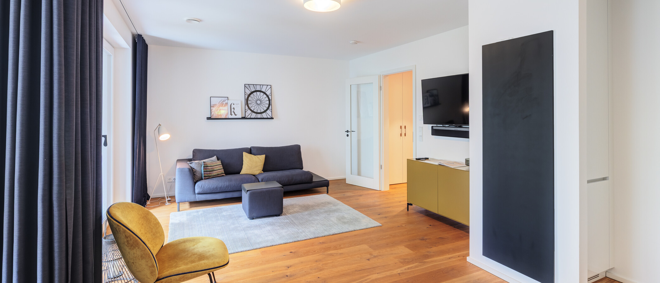 apartment München Schwanthalerhöhe 02 living area 15032