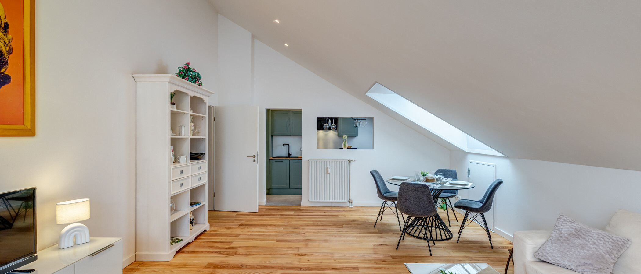 attic apartment München Solln 02 living area 15038