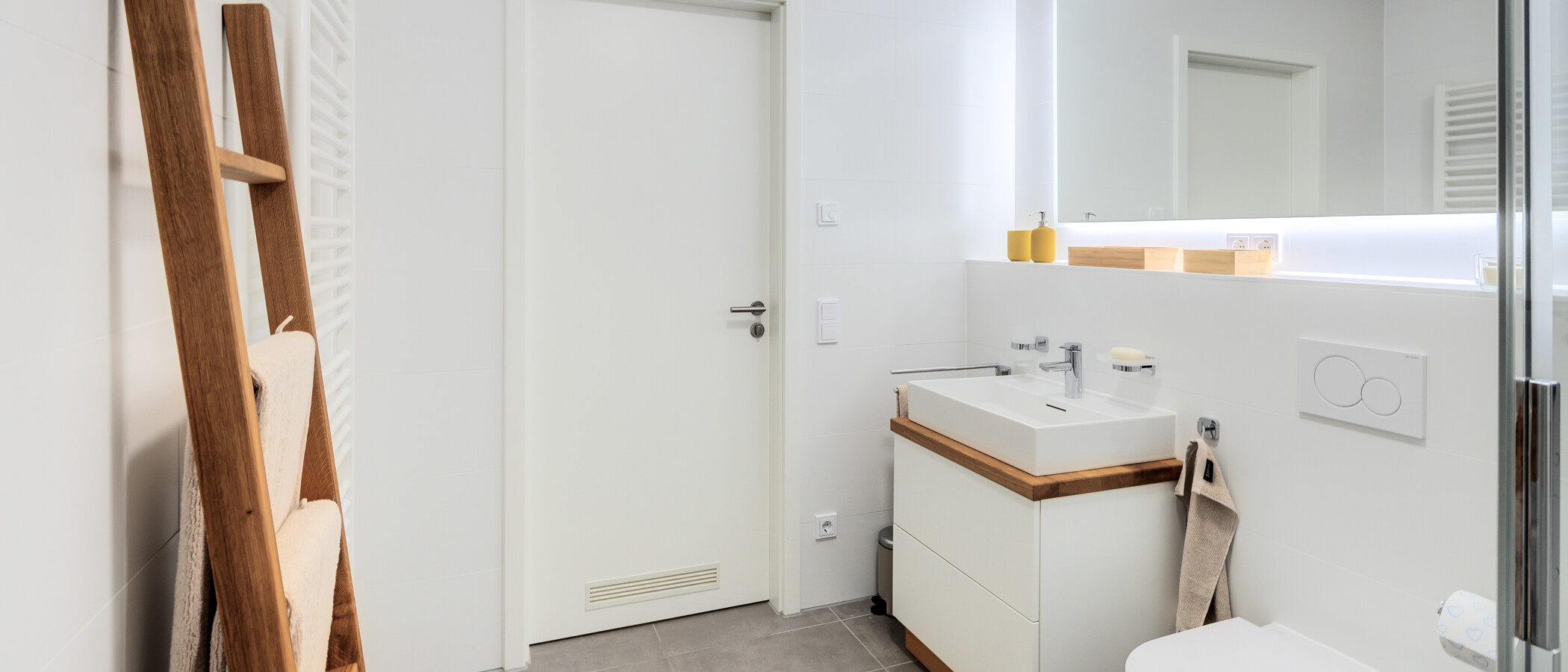 apartment München Neuperlach 03 bathroom 15040