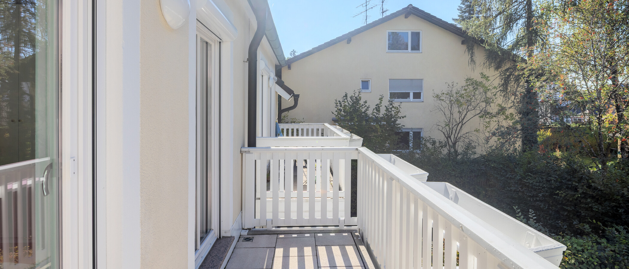 townhouse München Waldtrudering 02 balcony 15041