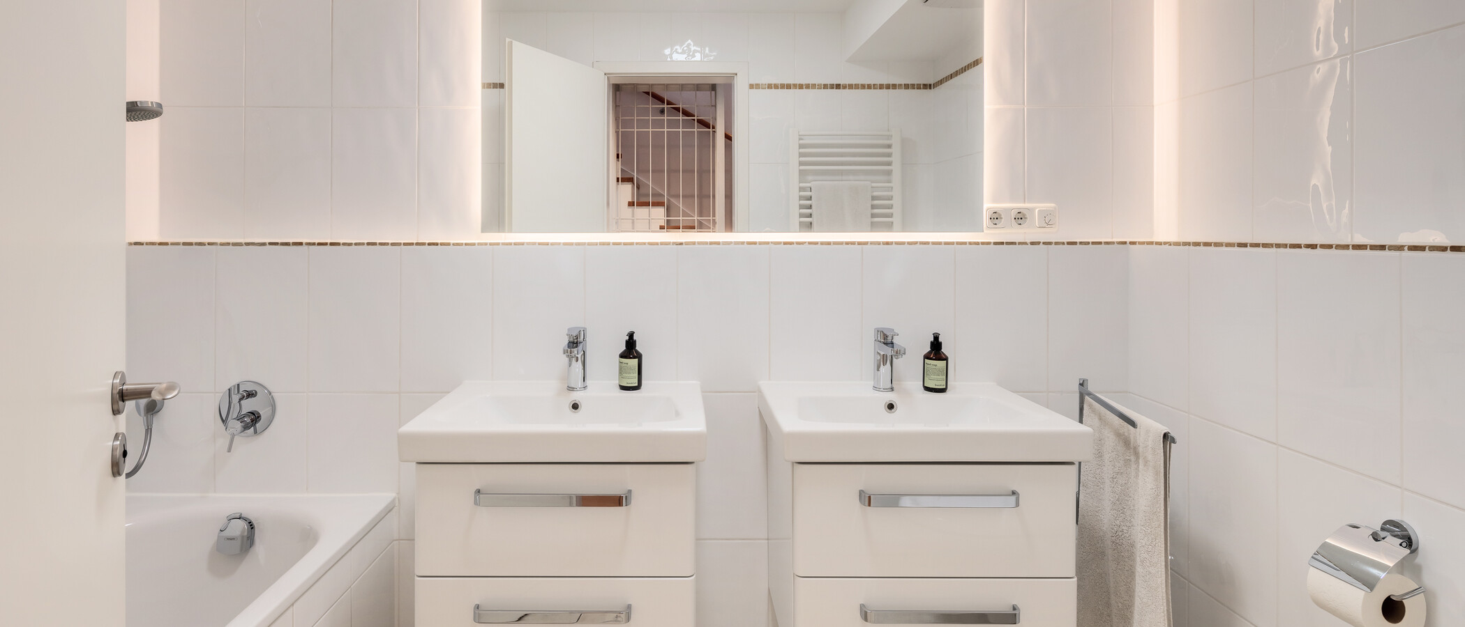 townhouse München Waldtrudering 01 1. bathroom 15041