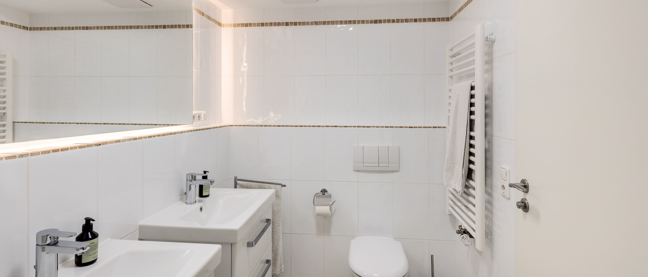 townhouse München Waldtrudering 02 1. bathroom 15041