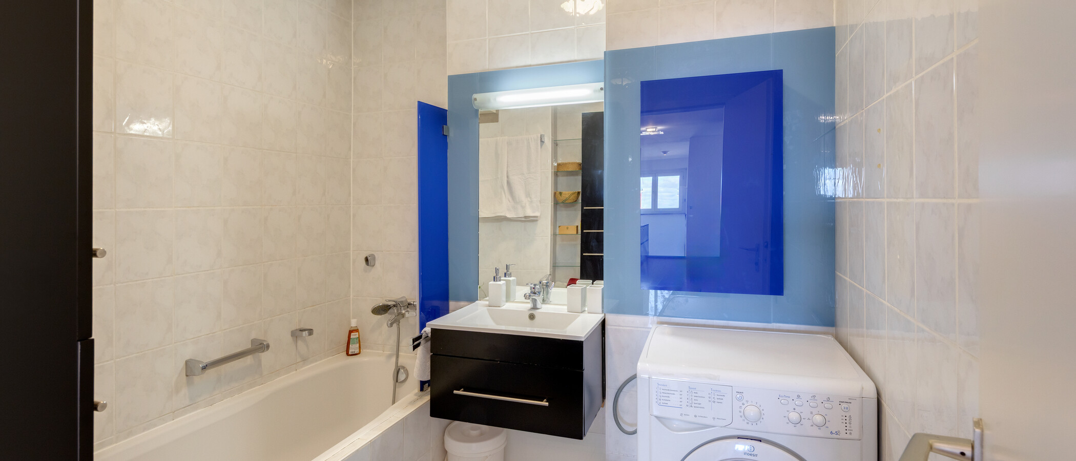 apartment München Obergiesing 01 bathroom 15043