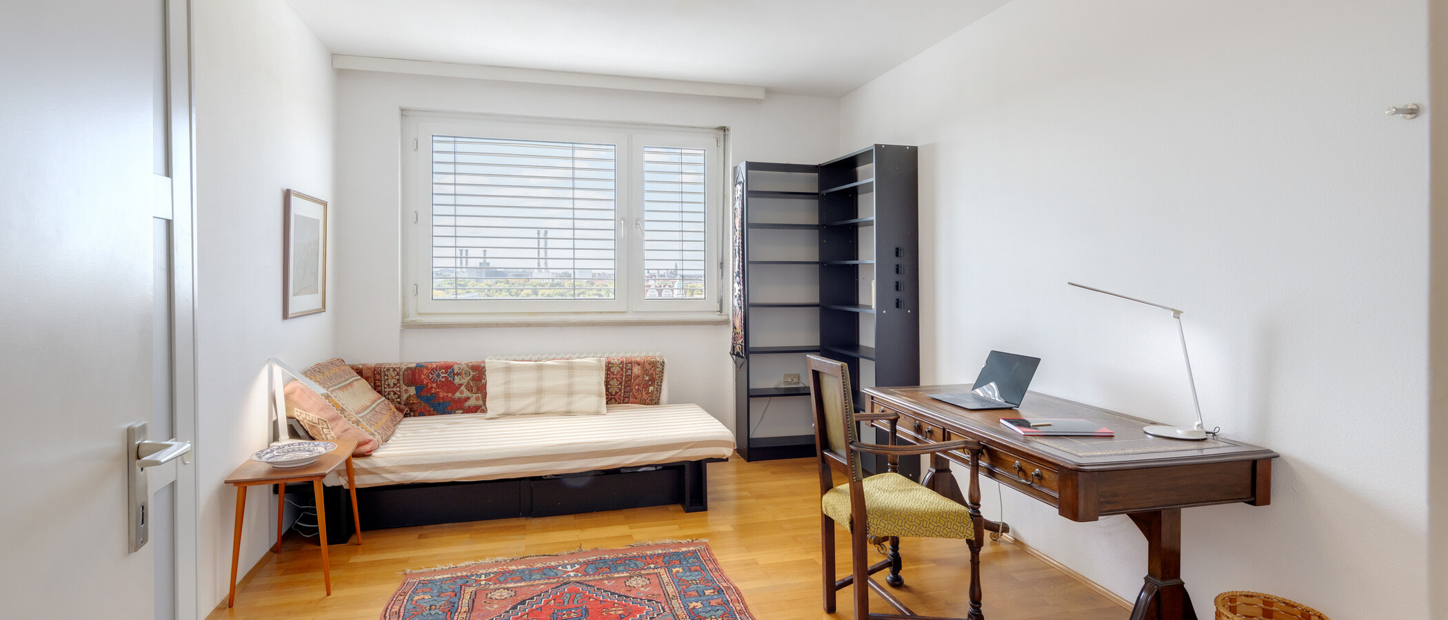 apartment München Obergiesing 01 Workspace/Guestroom 15043