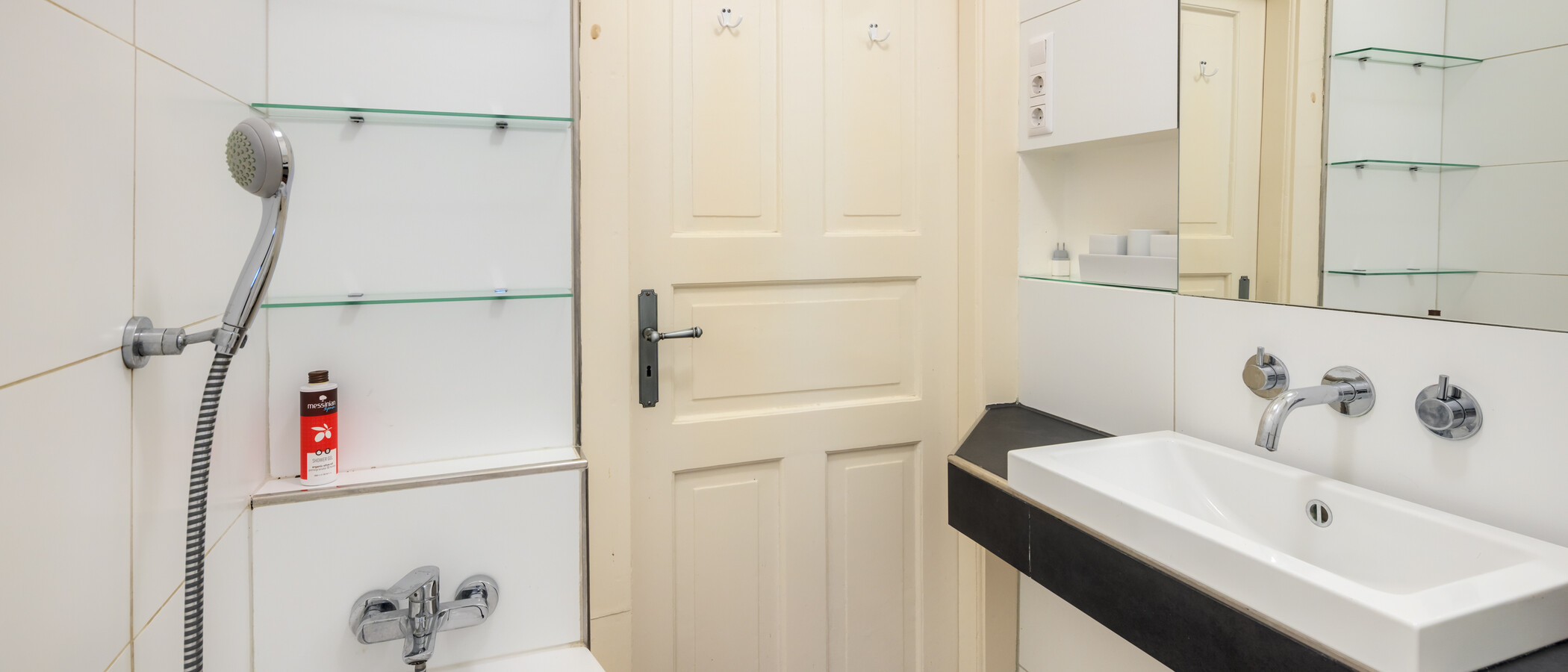 apartment München Laim 02 bathroom 15044