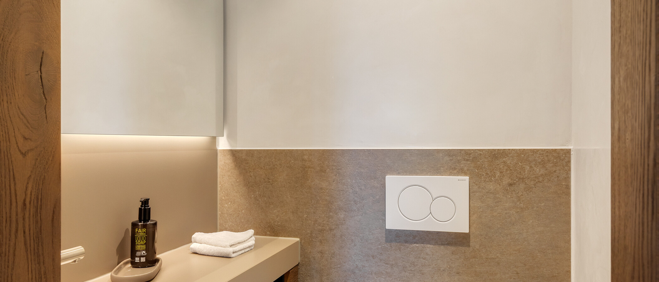 apartment Gmund am Tegernsee 01 guest toilet 15046