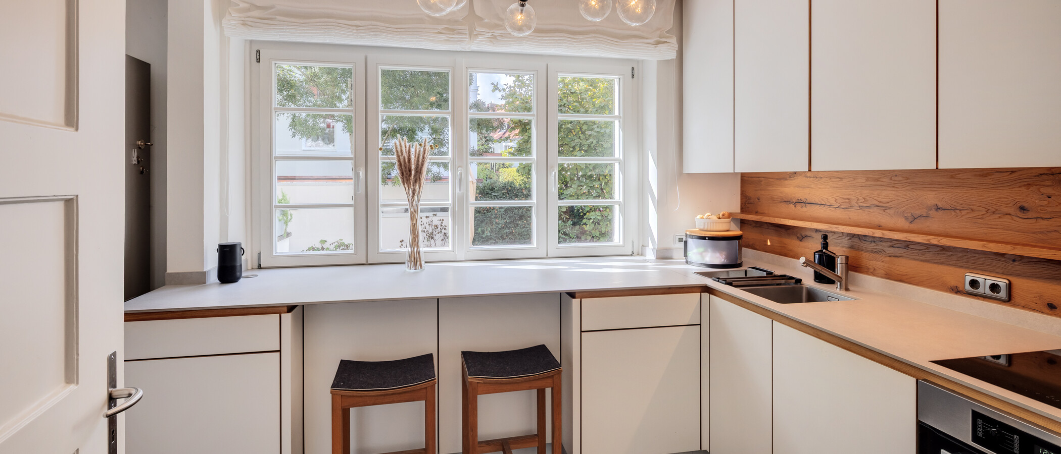 corner townhouse München Nymphenburg 01 kitchen 15047