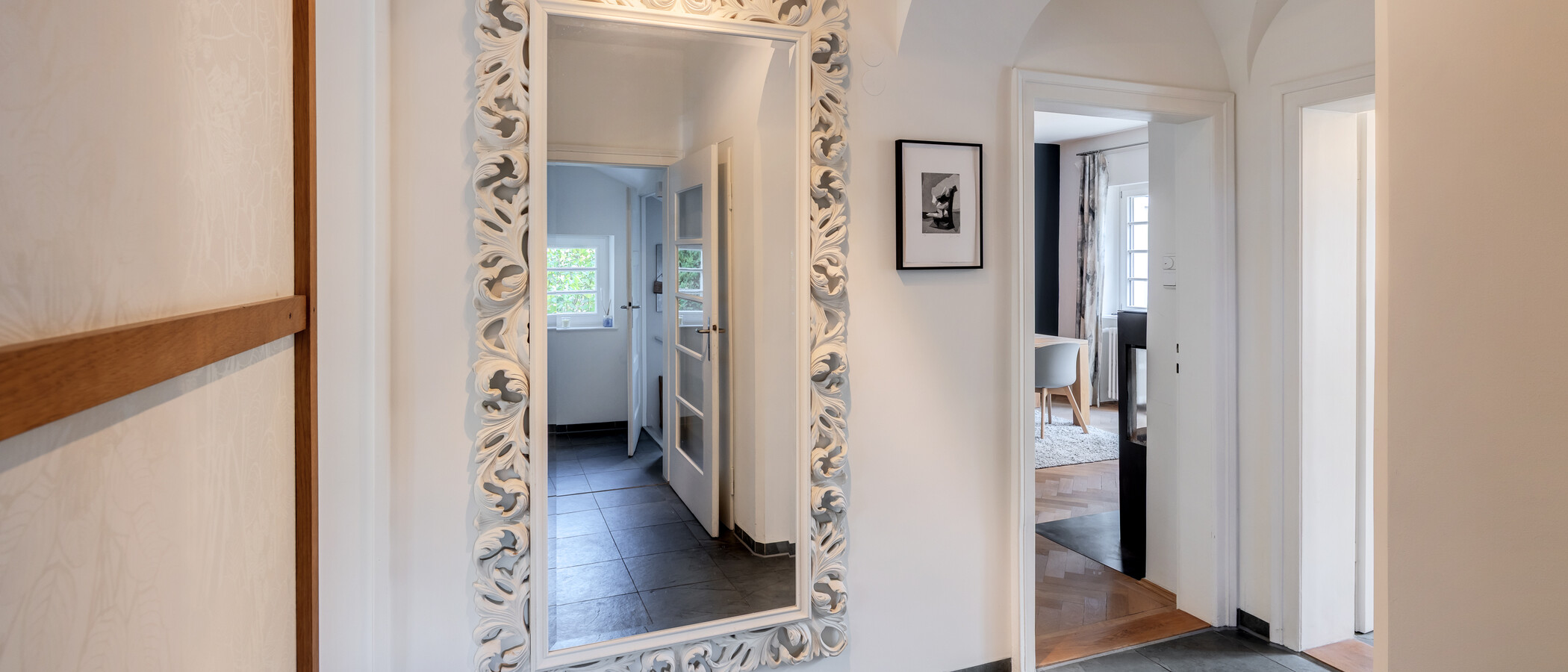 corner townhouse München Nymphenburg 02 hall 15047