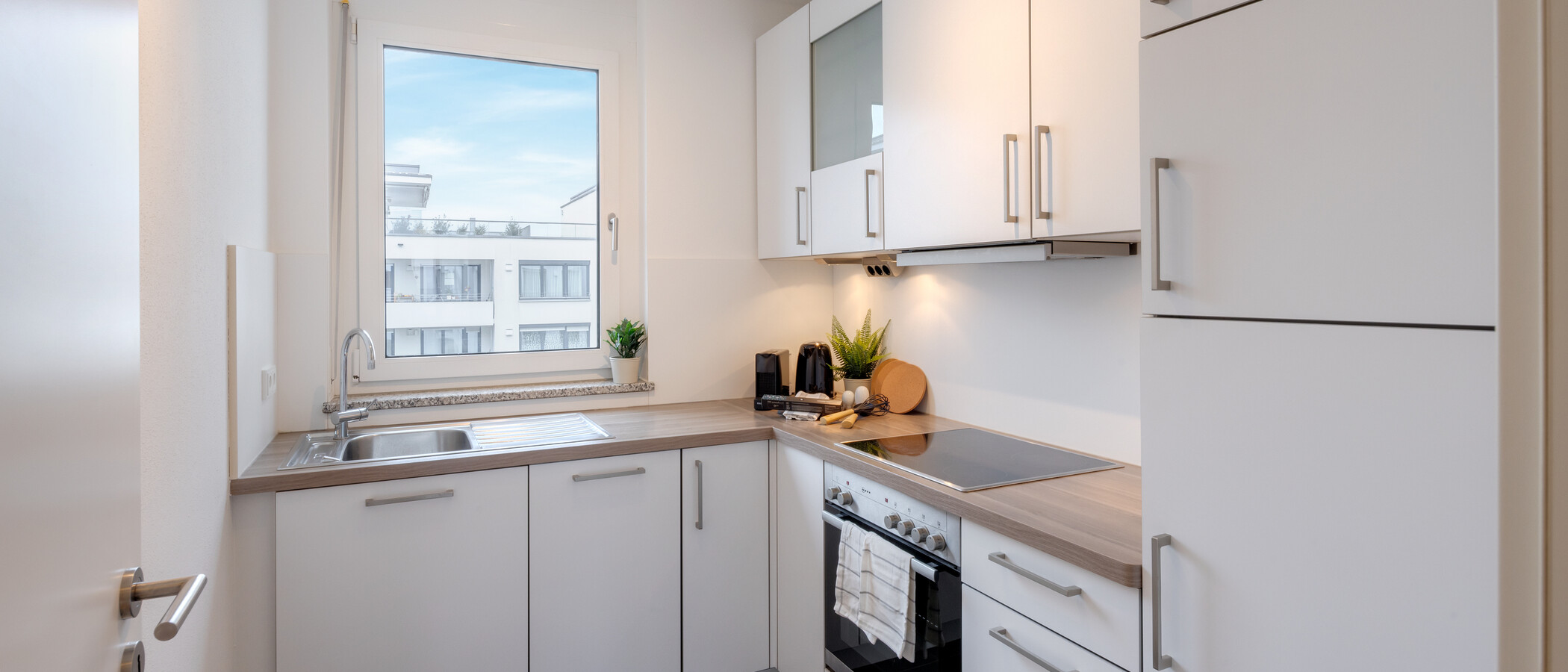 apartment München Parkstadt Schwabing 01 kitchen 15052