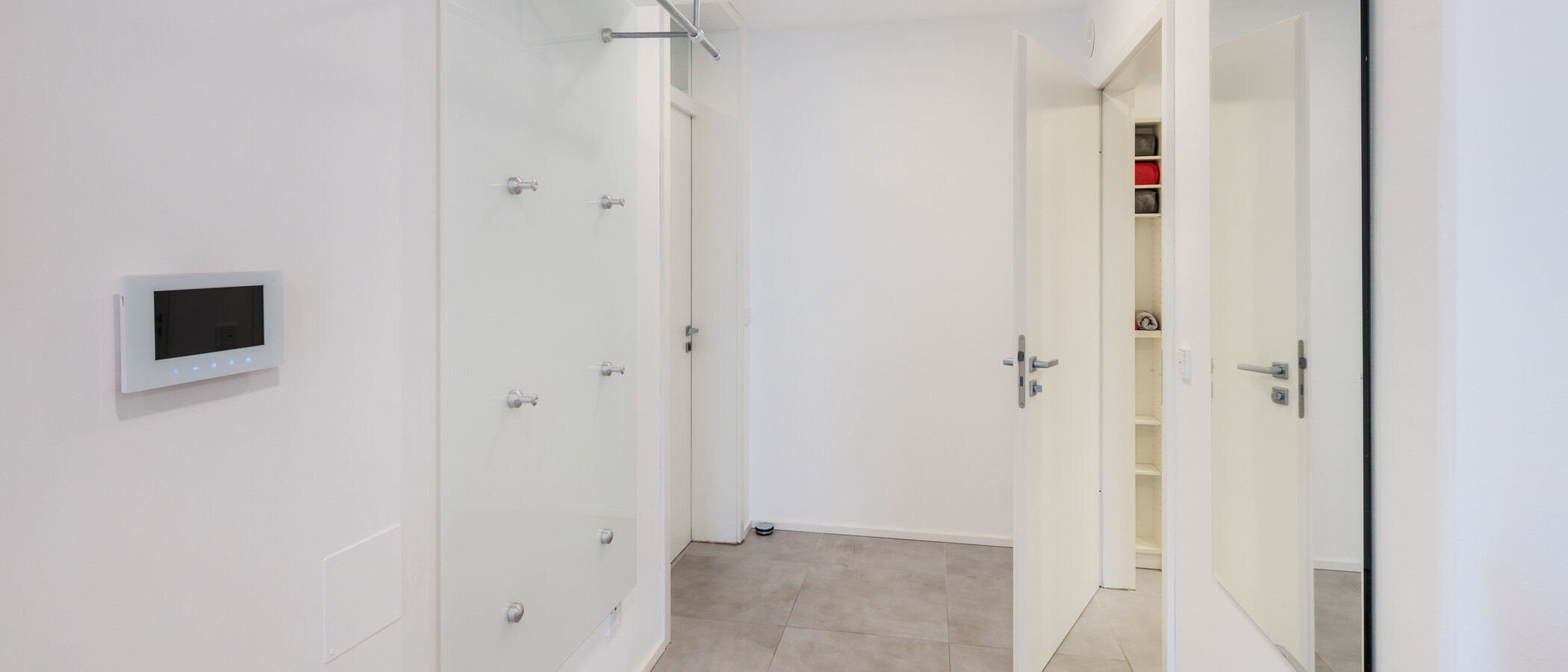 apartment Fahrenzhausen 01 hall 15056