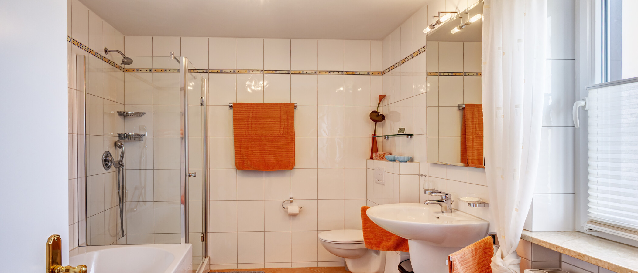 semi-detached house München Trudering 01 bathroom 15059