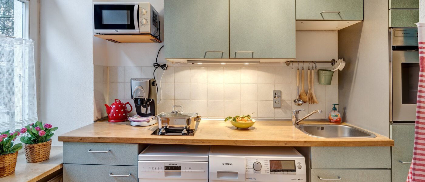 apartment München Neuhausen 02 kitchen 1537