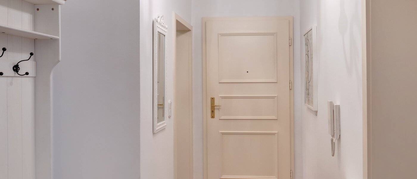 apartment München Neuhausen 03 hall 1537