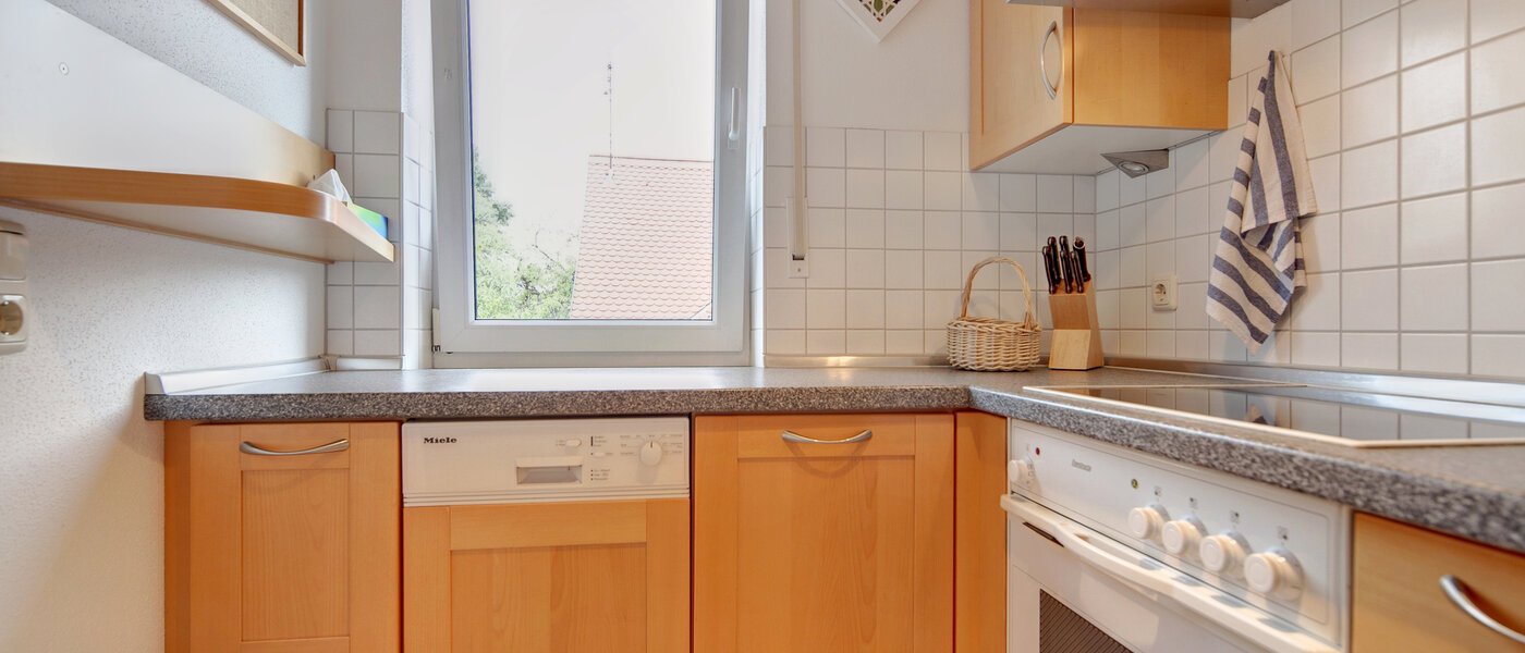 maisonette München Waldtrudering 01 kitchen 1557