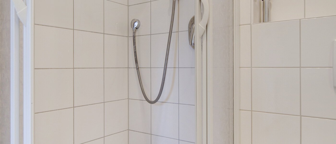 maisonette München Waldtrudering 02 2. bathroom 1557