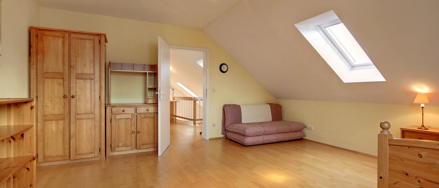 maisonette München Waldtrudering 01 guest room 1557