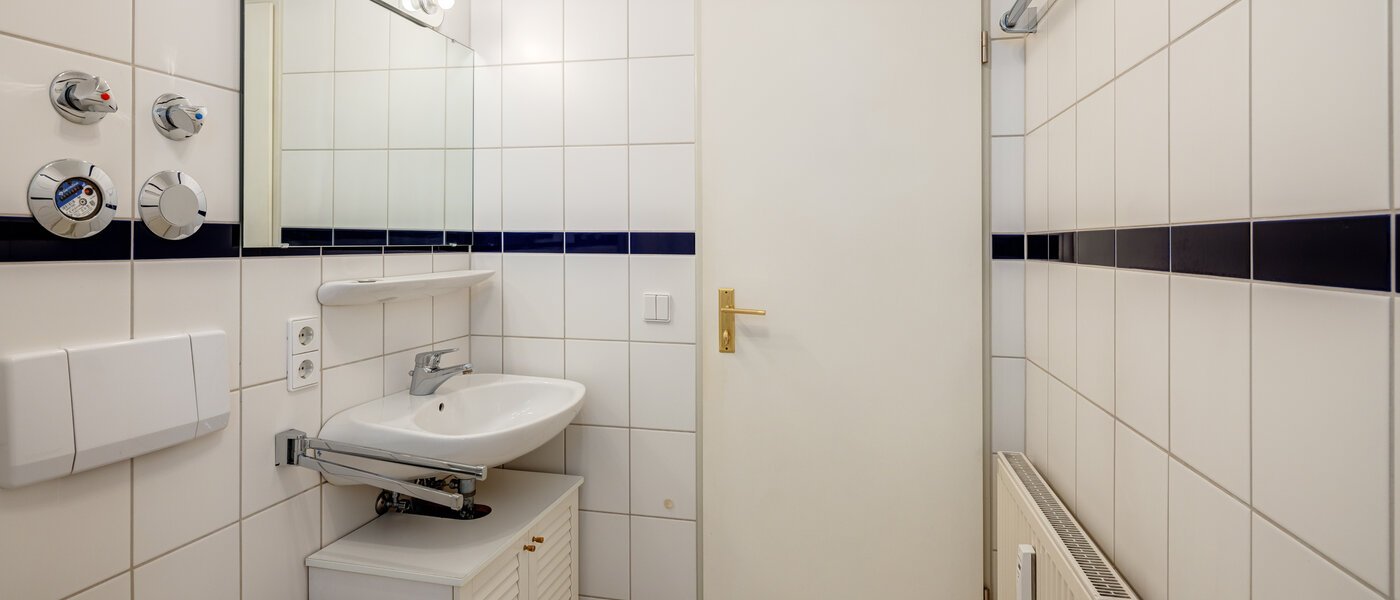 apartment München Haidhausen 04 bathroom 1562