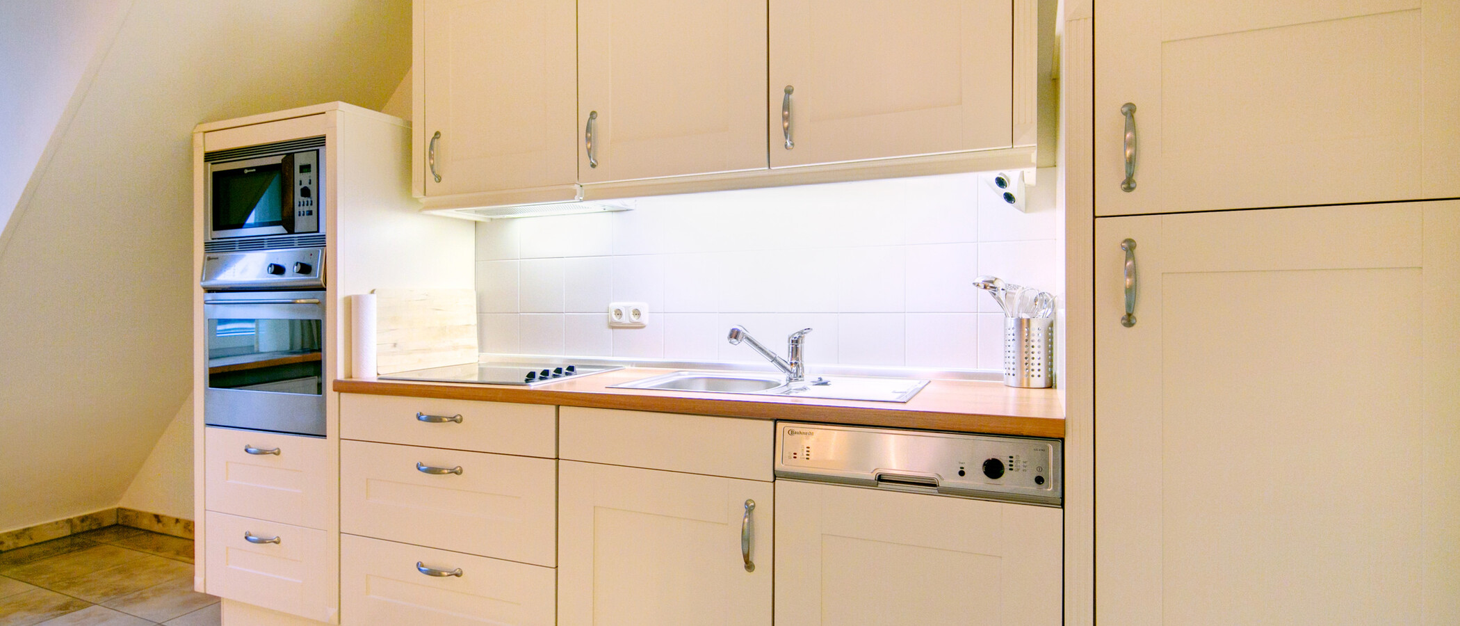 apartment München Maxvorstadt 01 kitchen 157