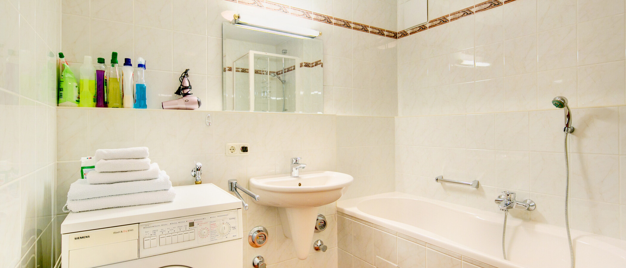 apartment München Maxvorstadt 01 bathroom 157
