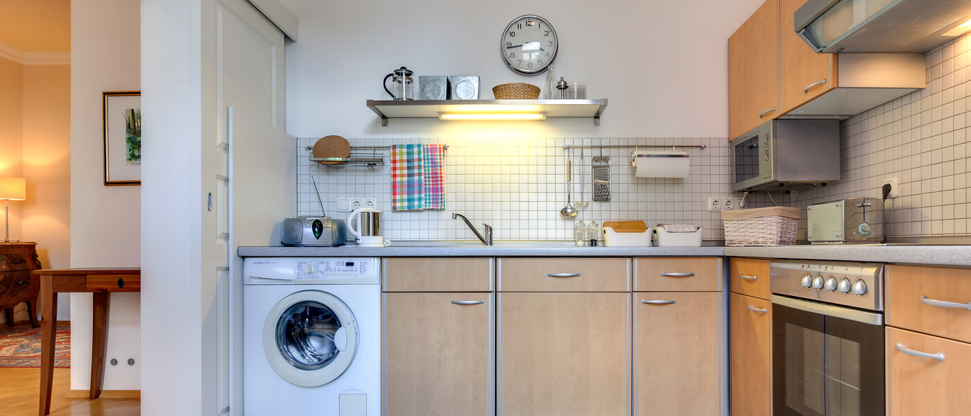 apartment München Gärtnerplatzviertel 02 kitchen 1590