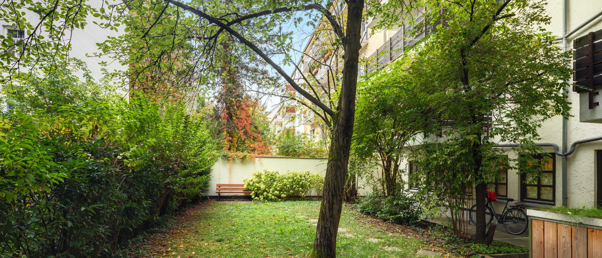 apartment München Schwabing-West (rund um den Hohenzollernplatz) 01 communal garden 1599