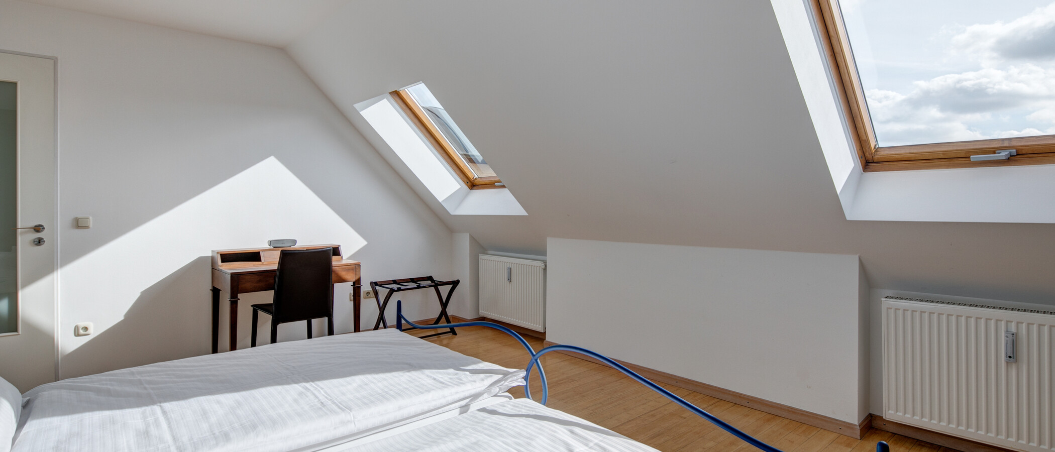 roof terrace apartment München Maxvorstadt - Westen 03 sleeping area 1607