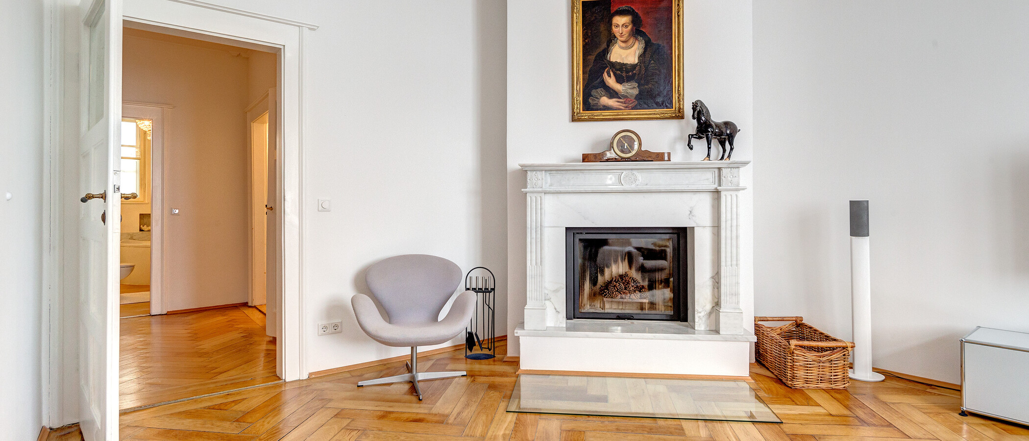 apartment München Schwabing (links der Leopoldstraße) 03 living room 1624