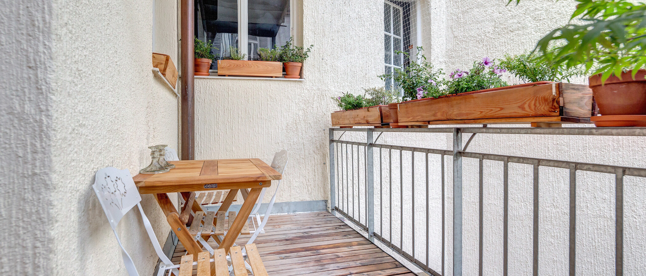 apartment München Schwabing (links der Leopoldstraße) 01 balcony 1624