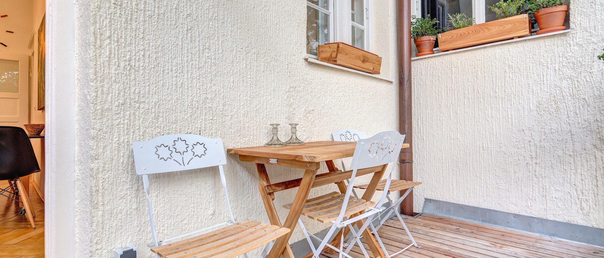 apartment München Schwabing (links der Leopoldstraße) 02 balcony 1624