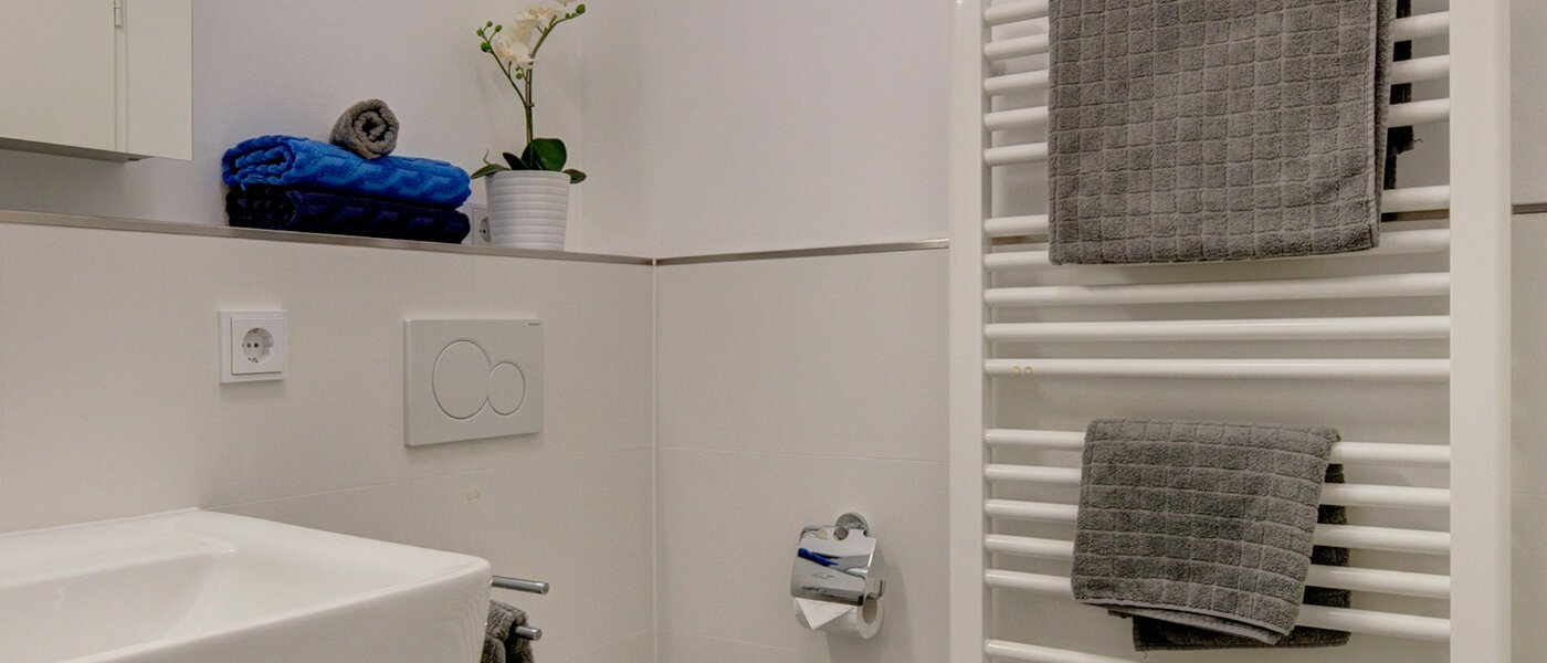 apartment München Altbogenhausen 04 2. bathroom 1627