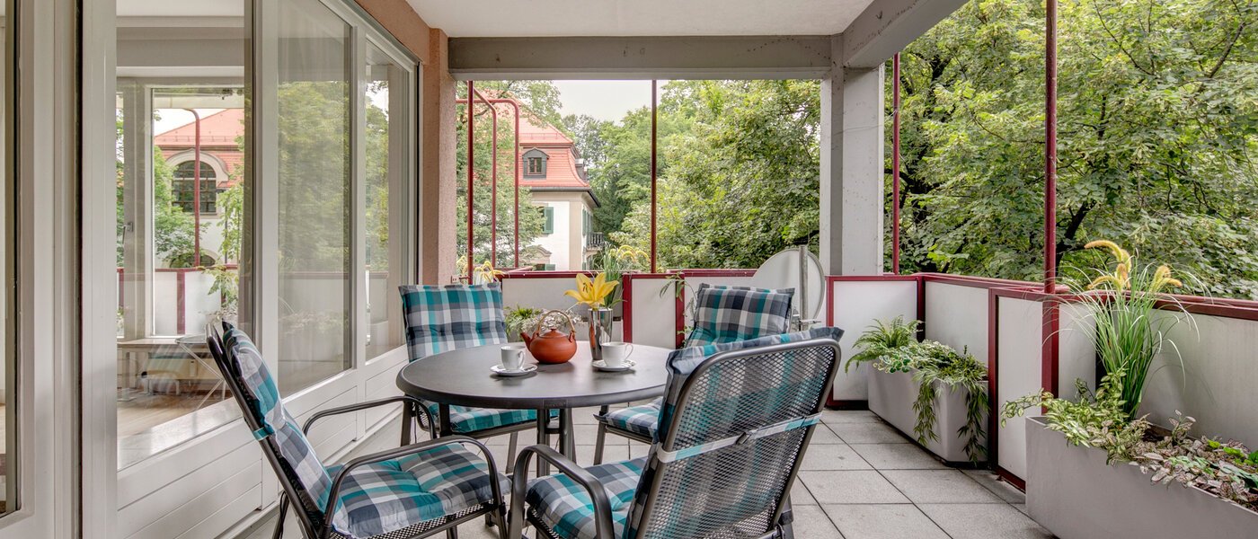 apartment München Altbogenhausen 02 balcony 1627