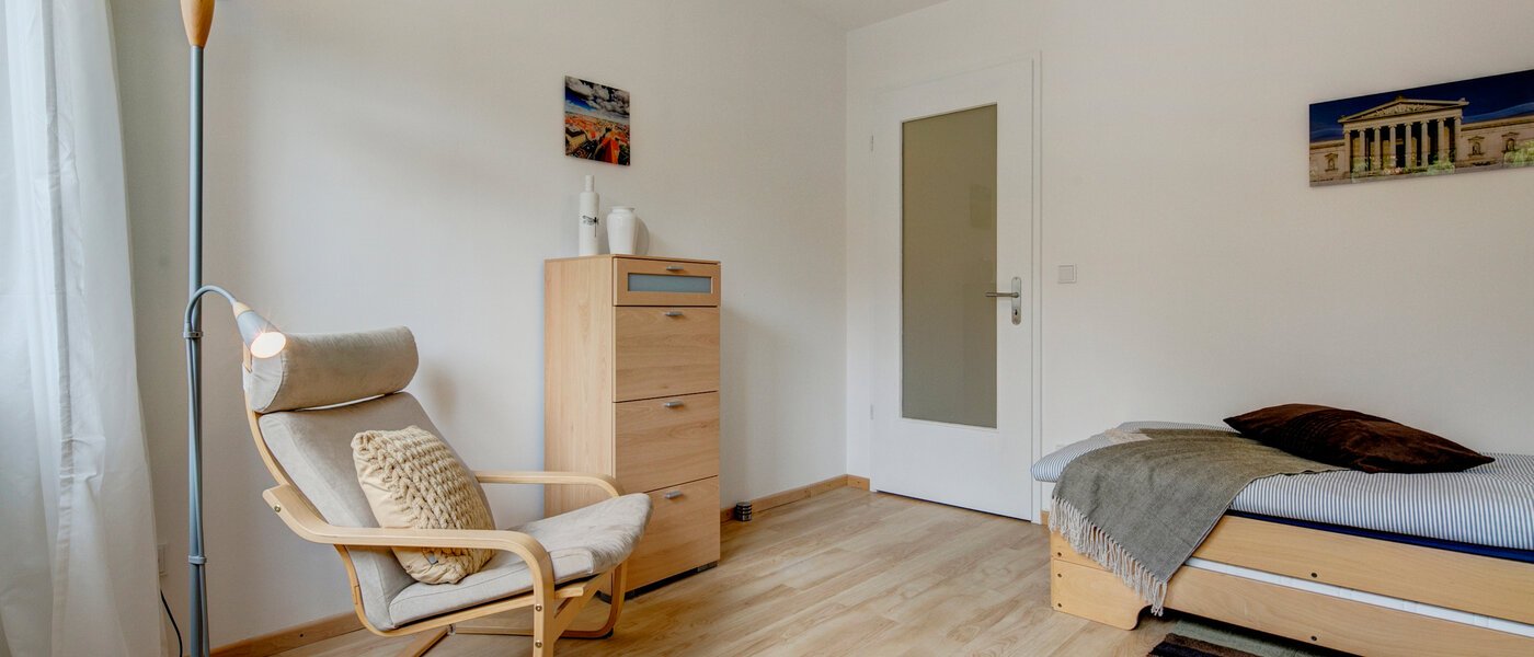 apartment München Altbogenhausen 03 2. sleeping area 1627