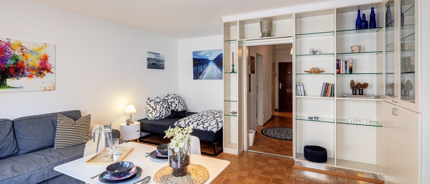 apartment München Schwabing (links der Leopoldstraße) 04 living area 1660