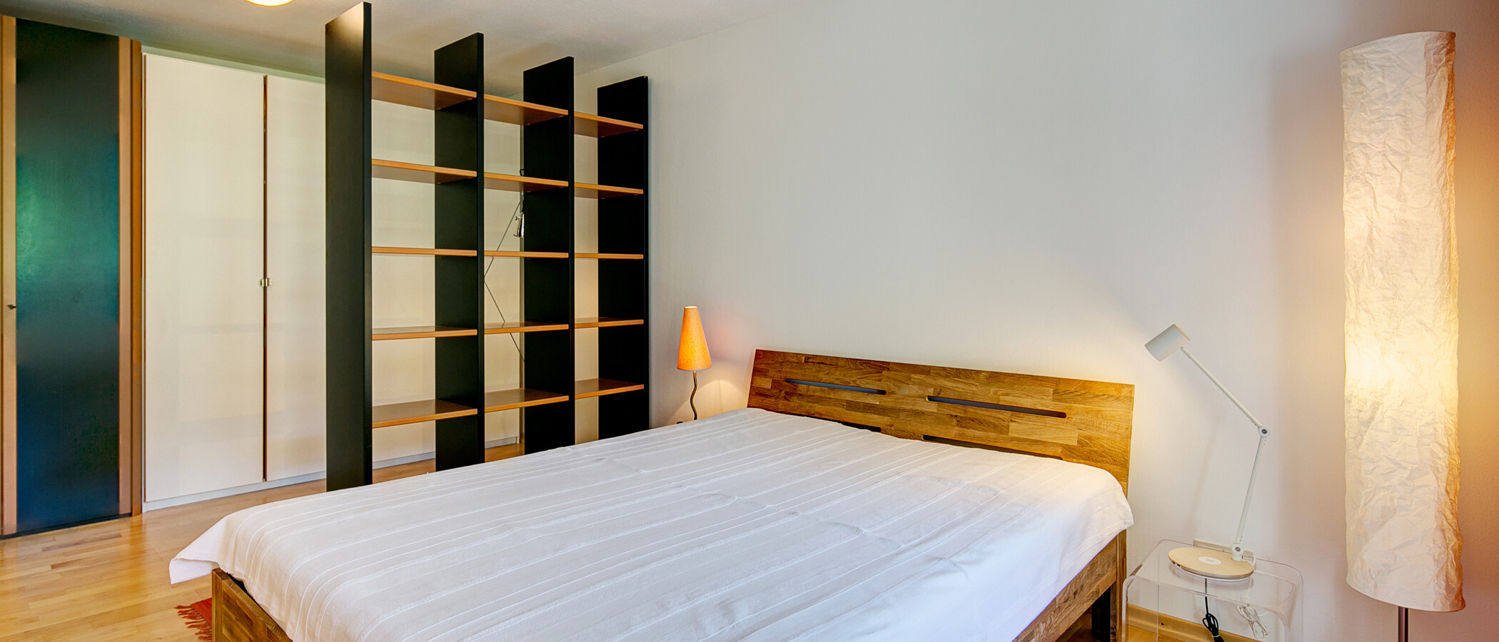 apartment München Schwabing-Nord (zw. Belgrad- & Leopoldstraße) 02 sleeping area 1675