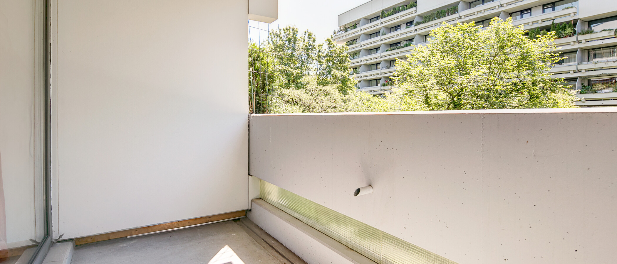 apartment München Schwabing-Nord (zw. Belgrad- & Leopoldstraße) 02 2. balcony 1675