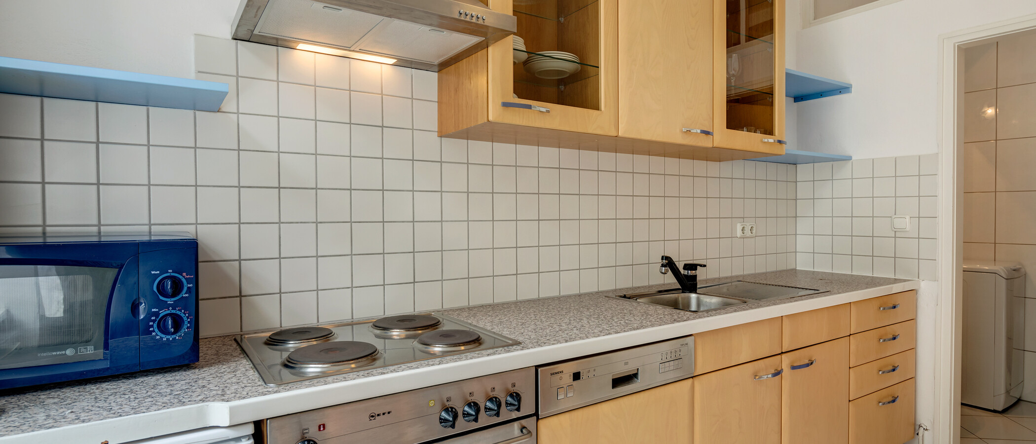 apartment München Schwabing (links der Leopoldstraße) 02 kitchen 1680