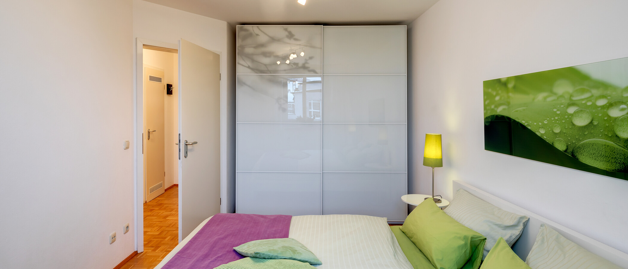 apartment München Maxvorstadt - Westen 03 sleeping area 1681