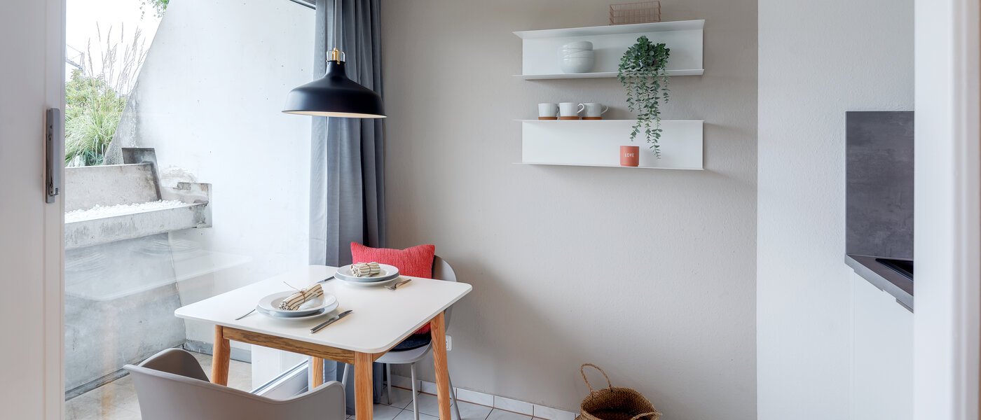 apartment München Schwabing-Nord (zw. Leopoldstraße & Englischen Garten) 03 kitchen 1739