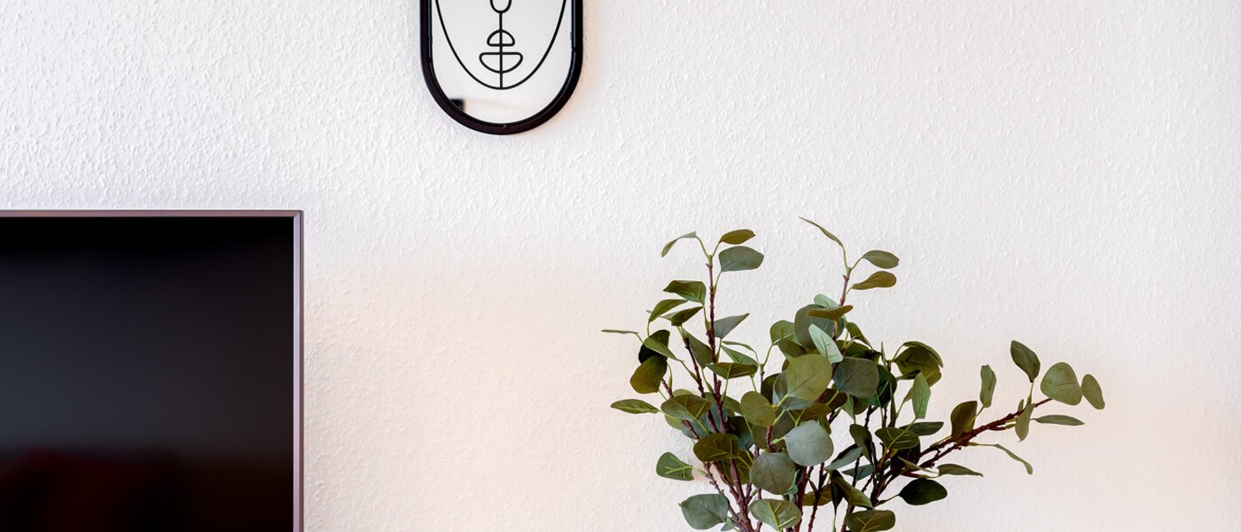 apartment München Schwabing-Nord (zw. Leopoldstraße & Englischen Garten) 05 living area 1739