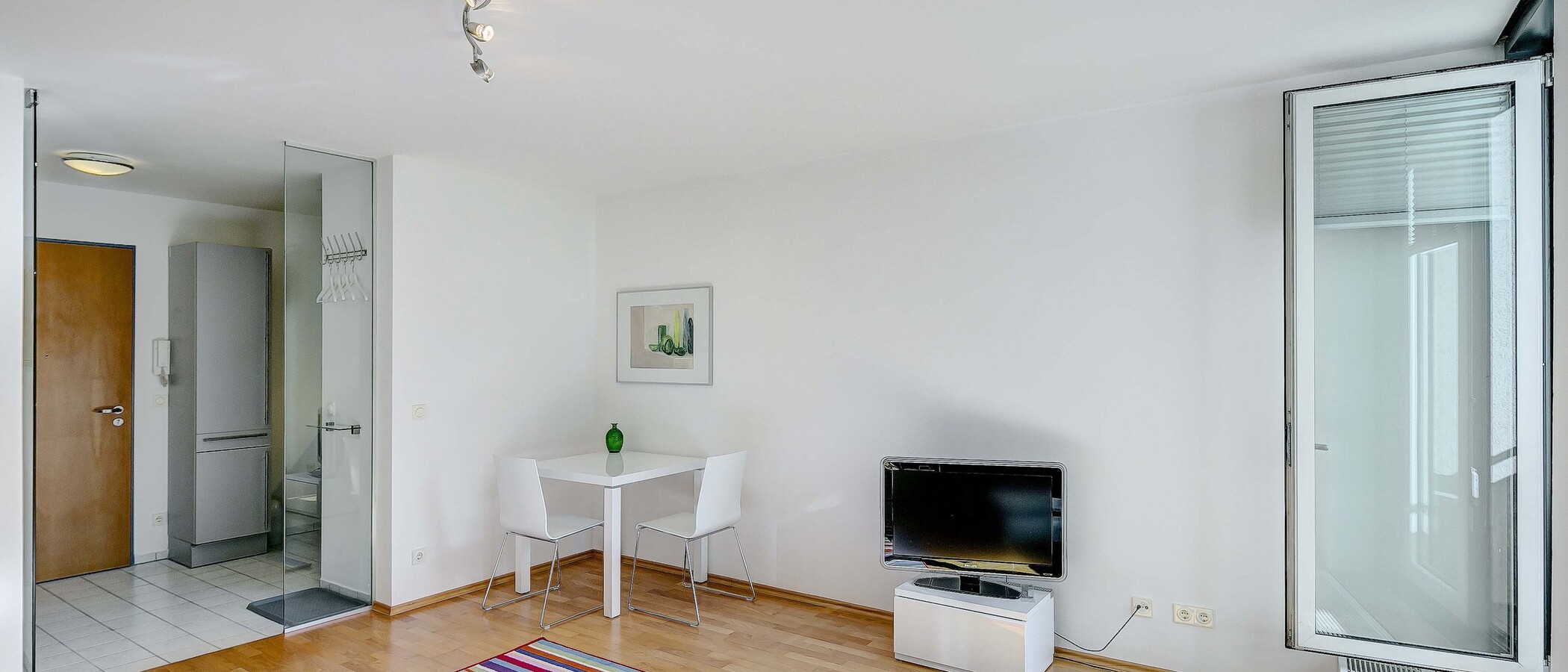 apartment München Maxvorstadt - Westen 04 living room 1753