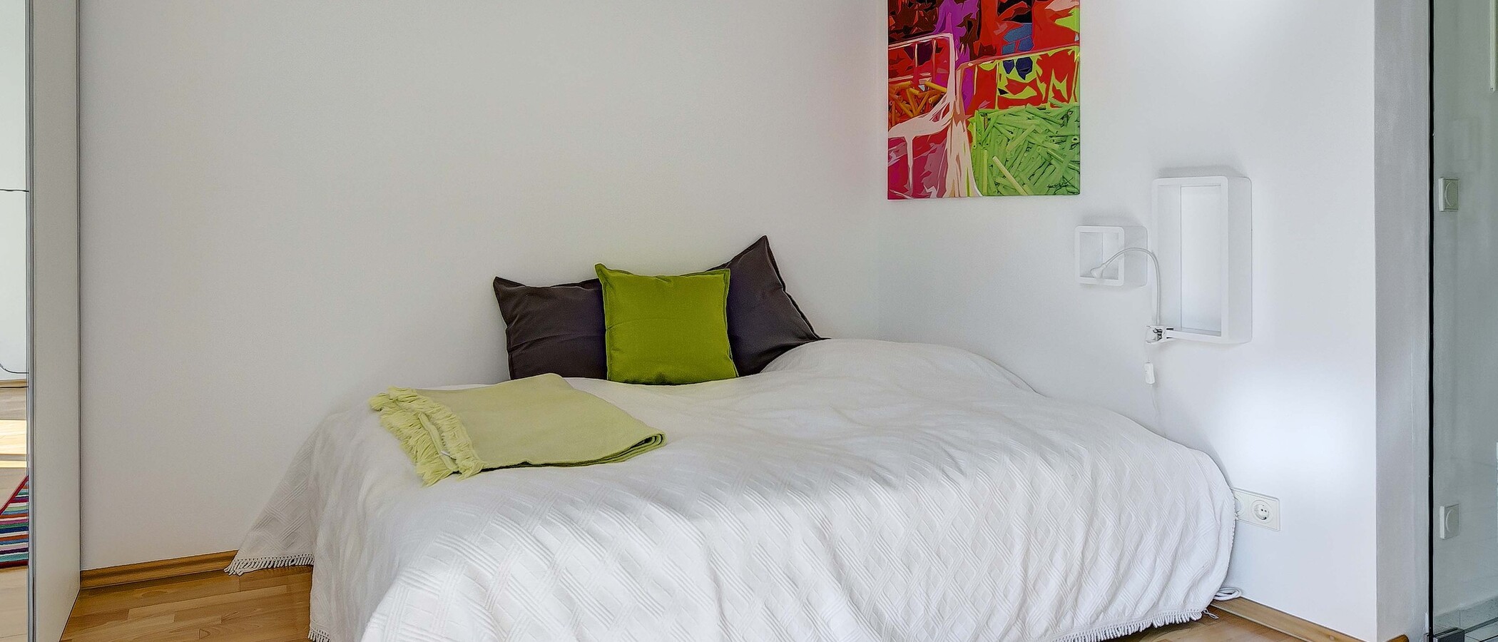 apartment München Maxvorstadt - Westen 01 sleeping area 1753